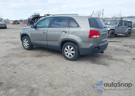 2013 Kia Sorento Lx from USA, damaged, VIN 5XYKT3A65DG383566